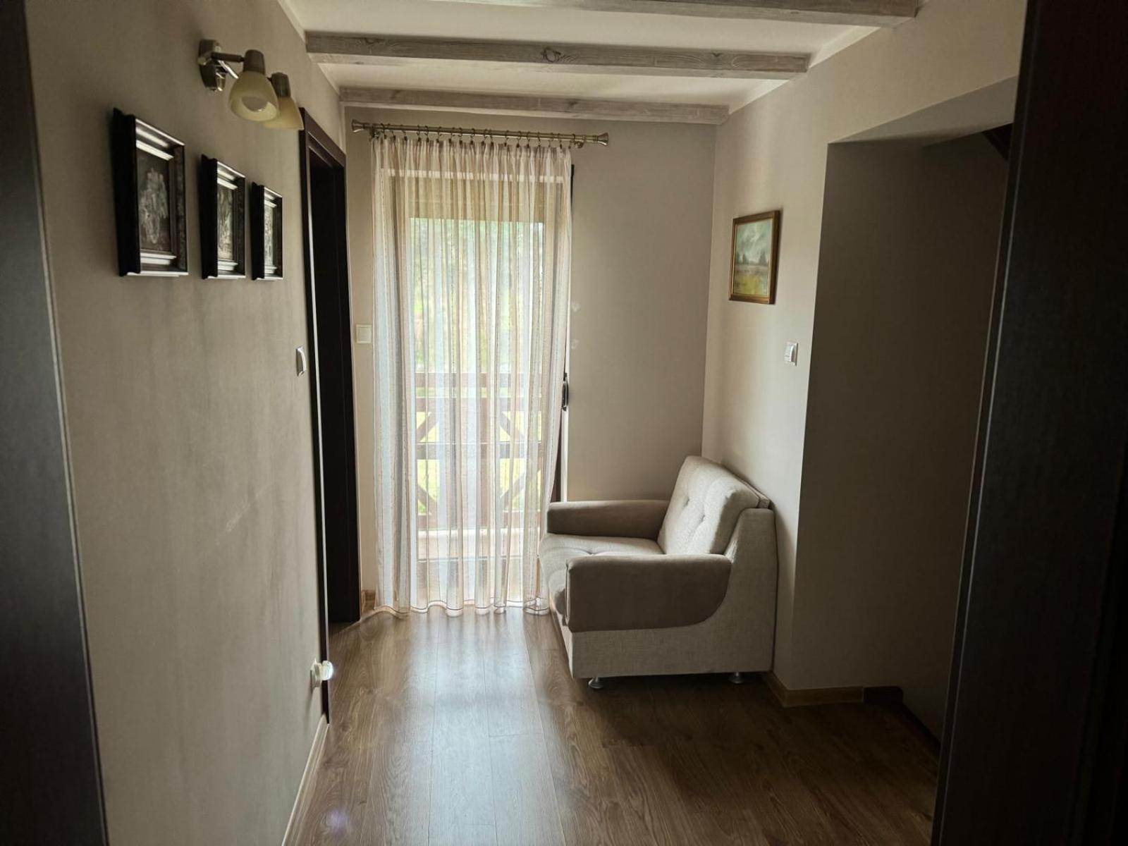 Duzy I Elegancki Dom W Jeziornej Villa Jodlow  Exterior photo